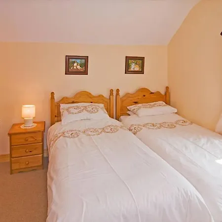 Pate's Cottage, Glengarriff, West Cork Holiday home *